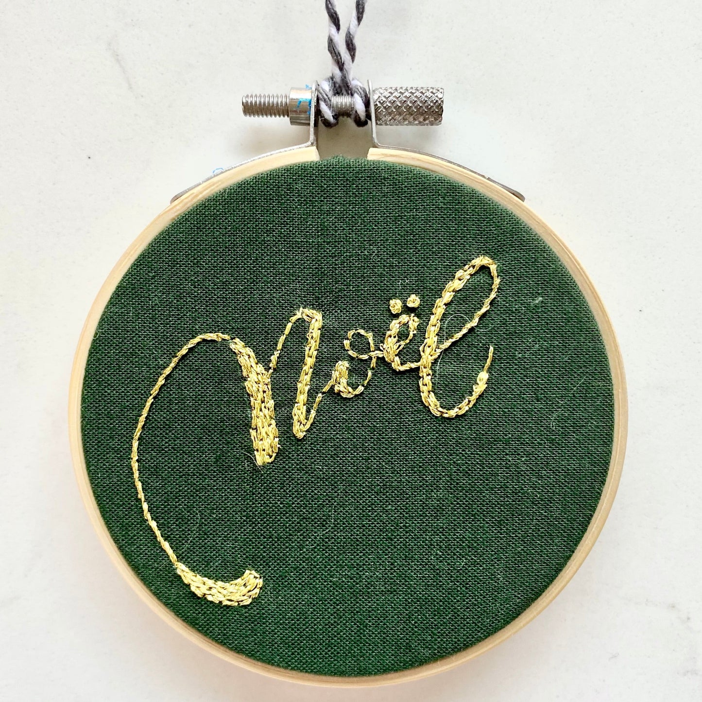 Christmas embroidery hoop pattern